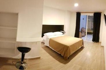 هتل Villa Blanca