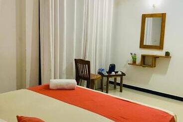 بنسيون Chill House Safari Resort