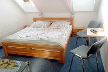 پانسیون Penzion Pristav