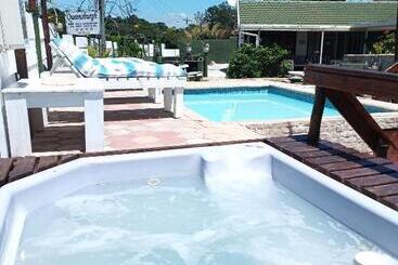 Queensburgh B&b Or Self Catering