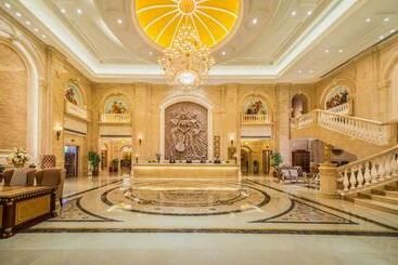 Vienna Hotel Xinjiang Yining Shanghai City