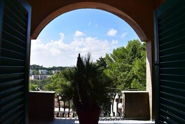 בית מלון כפרי La Silvana