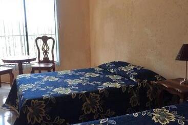 فندق Lienzo Charro 1