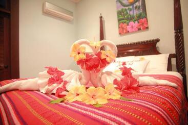 Mahogany Hall Luxury Boutique Resort