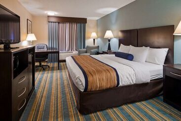 ホテル Best Western Plus Berkshire Hills Inn & Suites