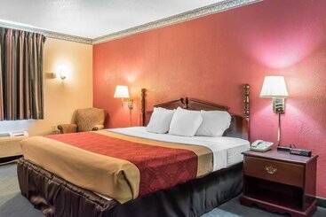 호텔 Econo Lodge Airport