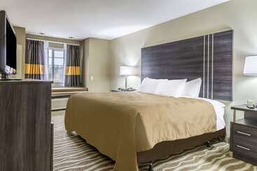 ホテル Quality Inn & Suites North Lima  Boardman