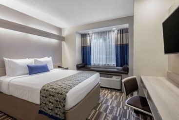 Microtel Inn & Suites By Wyndham Atlanta Buckhead Area