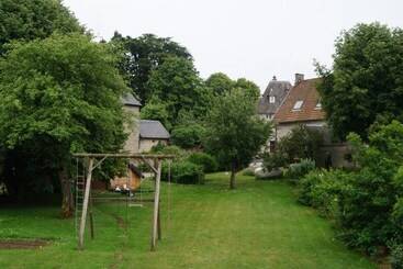 مبيت وإفطار Gîte De 15 Places En Chambre De 2, 4, 5 Personnes