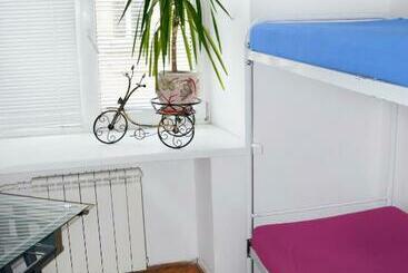 Hostel Golden Gates