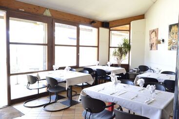 호텔 Le Relais Du Bois Perché