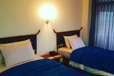 Roseinn Hotel Taphanhin