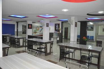 Отель Sai Palace