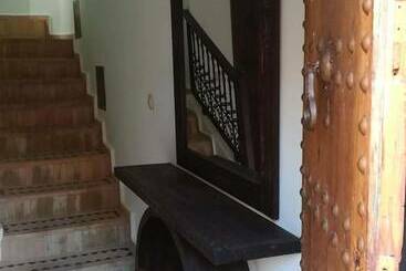 Riad Achwaq