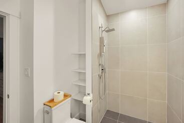 Bed and Breakfast The Royal Manor Inn