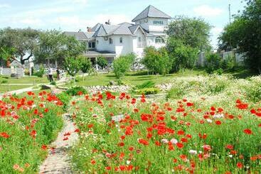 בית מלון כפרי Maison Blanche Ecohousе