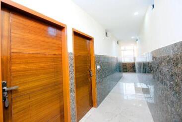 호텔 Mohali Blue By Oyo Rooms