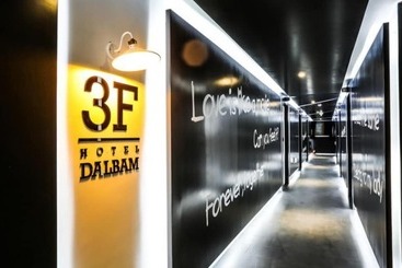 Hotel Seocheon Dalbam