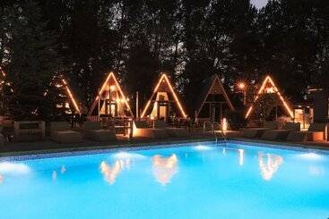 هتل Sapanca Taş Ev & Bungalow