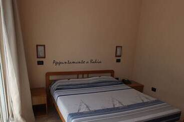 Micro Hotel Rossana