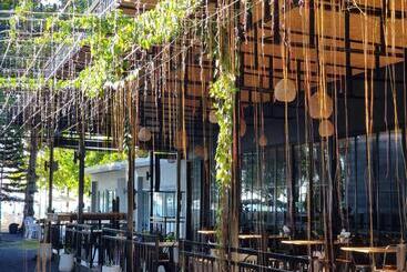 膳宿费 Tt Naiyang Beach Phuket