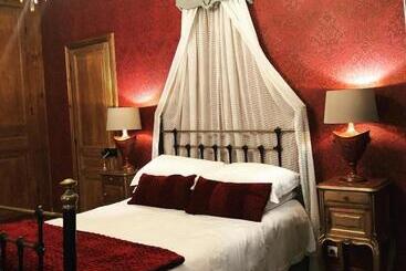 צימר Chateau Gioux