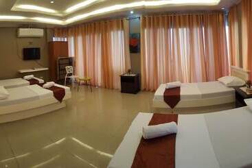 Отель Cliff Haven Resort & Restaurant