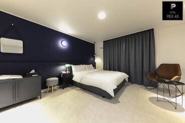فندق Pier48