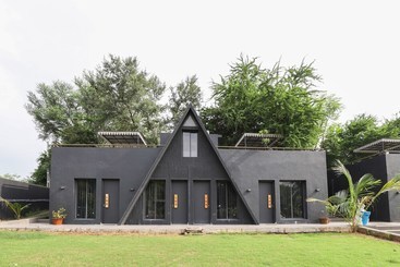 ホテル Serene Cottages And Resorts By Oyo Rooms