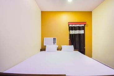 בית מלון כפרי Spot On 47517 Heritage