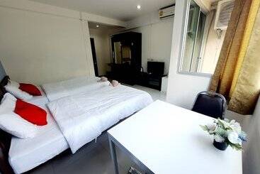 ホテル The Park Bangyai Residence