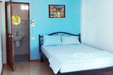 ペンション Bansermsuk Resort