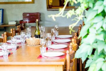 펜션 Chambres D Hôtes Domaine Du Bourg