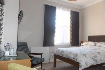 Shorehouse B&b