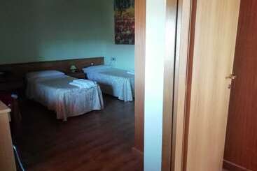 مبيت وإفطار Villa Tardioli Affittacamere