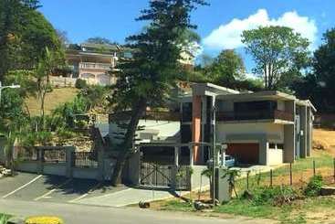 פנסיון Thames Guest House