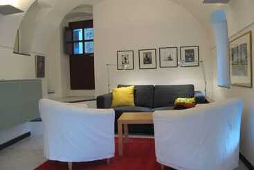 דירת נופש La Scala Within A Stunning 13th Century Setting