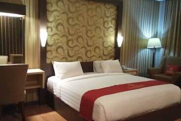 Grand Dian Hotel Slawi