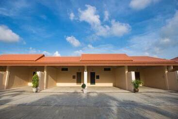 호텔 Huasai Palminn