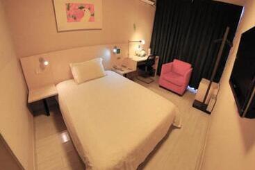 호텔 Jinjiang Inn Jilin Songyuan Qian Gorlos