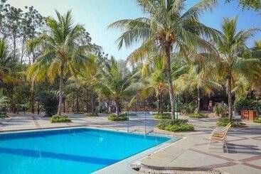 فندق Lahari Resorts