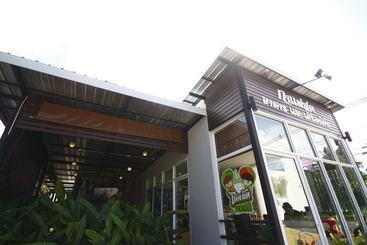 호텔 Oak Nat Coffee And Resort