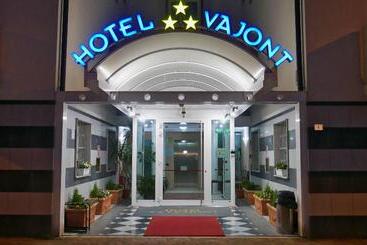호텔 Vajont