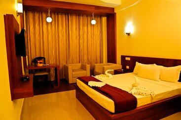 Sasthapuri Hotels
