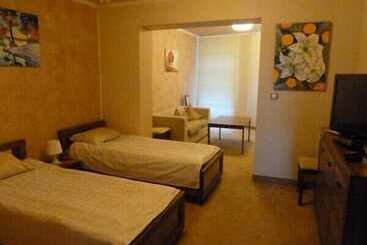 Art Hotel Karaskovo