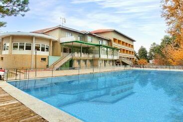 مبيت وإفطار Bozdag Doner Otel