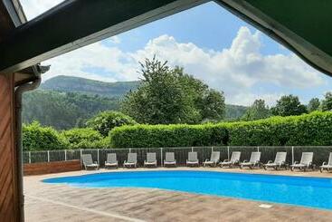 קוטג'' Chalets De La Colagne