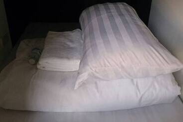 בית מלון כפרי Capsule Hostel Chiangkhan