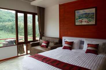 Отель Kertas Khaoyai Resort And Farm