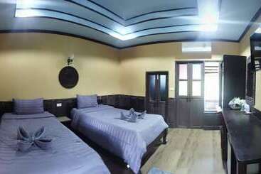 Отель Wangnamkhao Resort